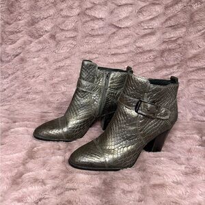 Donald J Pliner Vero Cuoio Heeled Boots